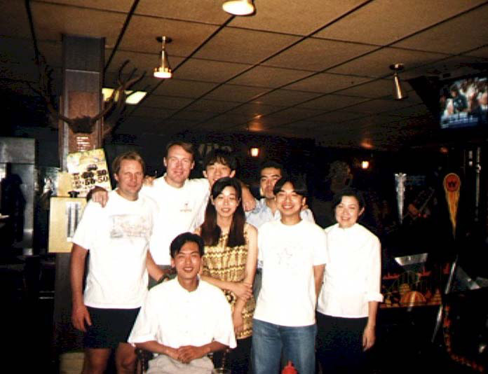 Classmates.jpg (86091 bytes)